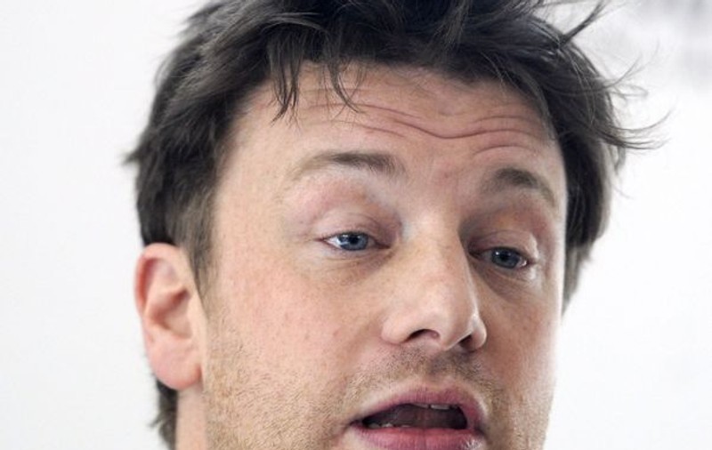 Jamie Oliver: "Nu am citit niciodată vreo carte în viaţa mea"
