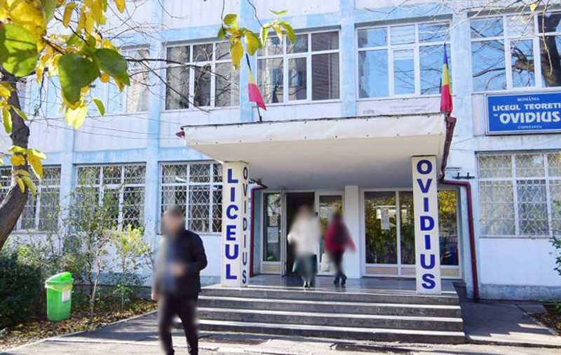 Un liceu din Constanța s-a închis după prima zi de școală. Patru profesori, printre care și directorul instituției, confirmați cu COVID-19