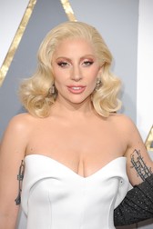 Lady Gaga bei der Ankunft zu der Verleihung der 88. Annual Academy Awards im Dolby Theatre des Hollywood &amp; Highland Centre in Los Angeles / 280216 ***Oscar 2016, arrivals on the red carpet of the 88th Annual Academy Awards Ceremony at the Dolby Theatre at the Hollywood &amp; Highland Centre in Los Angeles, February 28th, 2016***