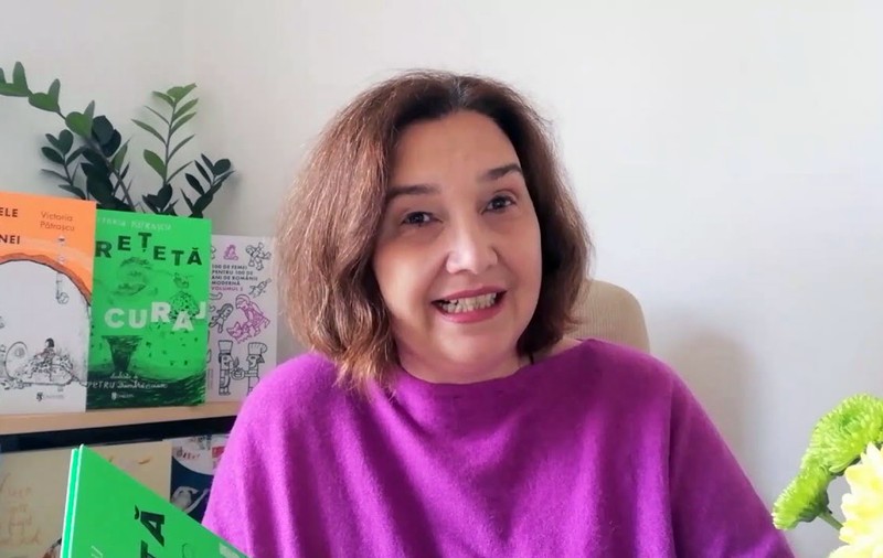 Scriitoare de cărți pentru copii: „Textele sunt disecate la orele de literatură ca la abator, doar mațele și putoarea mai rămân de ele”