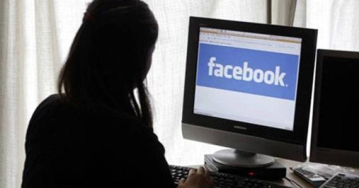 amendat pentru că a înjurat PSD-ul pe Facebook