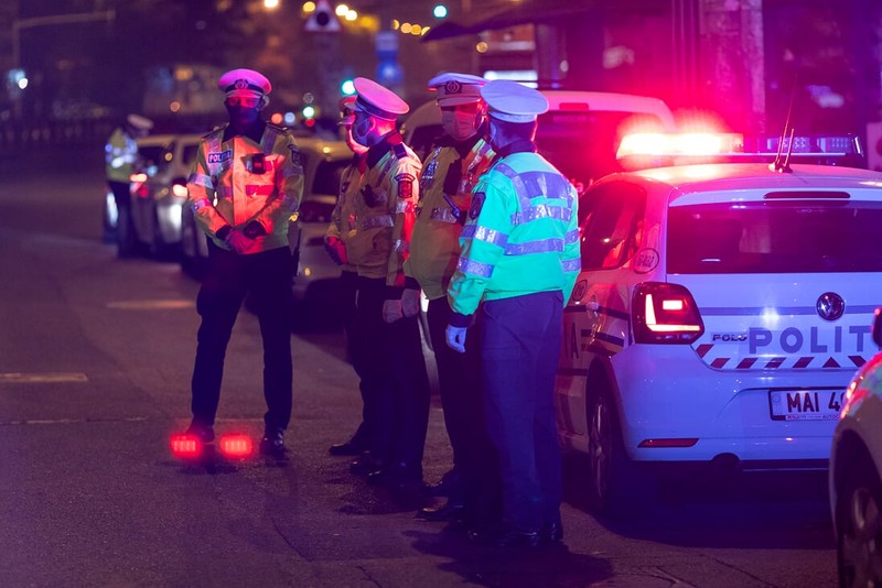 Polițiștii au organizat filtre în intersecțiile aglomerate din București