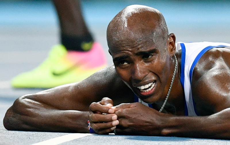 Jocurile Olimpice. Britanicul Mo Farah a căzut, s-a ridicat și a câștigat incredibil cursa de 10.000 de metri VIDEO