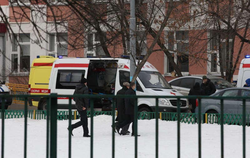 TRAGEDIE DE PROPORŢII într-un liceu din Moscova: Doi oameni au fost ucişi de către un elev