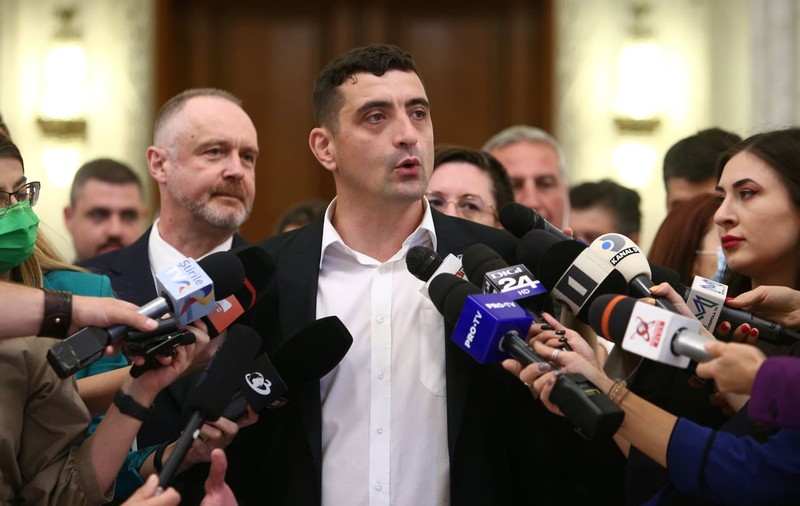 INTERVIU | AUR, marele câștigător al crizei politice. Șeful INSCOP: „George Simion s-a trezit cu o șansă extraordinară și o exploatează”