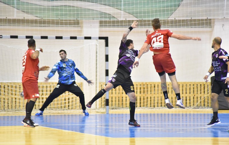 Cupa EHF la handbal masculin, turul II preliminar: Poli Timișoara, victorie dramatică în fața lui Olympyacos