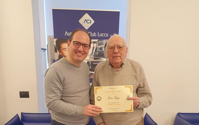 La 99 de ani, italianul Divo Stagi și-a reînnoit permisul de șofer: „N-am avut niciun accident în peste șapte decenii”