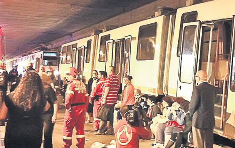 Află câte persoane au cerut despăgubiri RATB-ului pentru accidentul tramvaiului 41