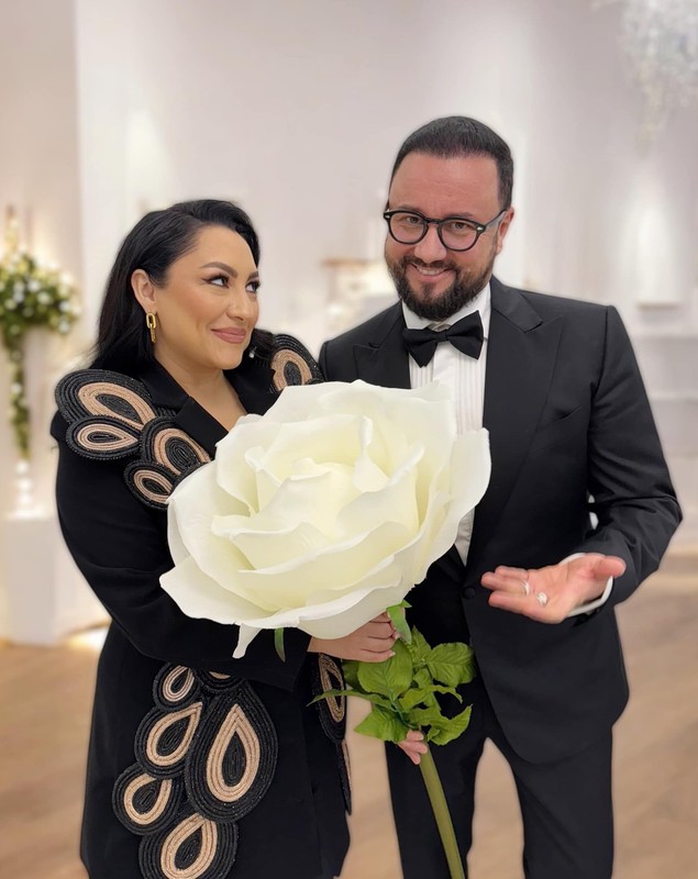 Andra vorbește despre modul în care tatăl ei a ajutat-o în carieră. „Se implică și când zic să mă lase”