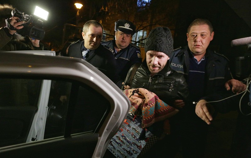 Matteo Politi avea asupra sa un atestat de recunoaștere a studiilor, dar care nu îi dădea drept să practice medicina. Iată documentul / FOTO