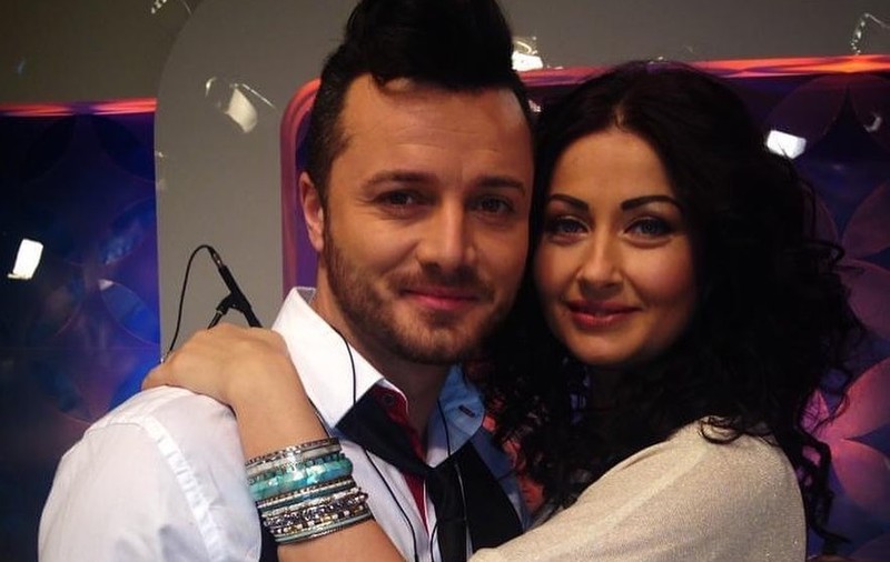 Anunțul făcut de Gabriela Cristea, după 8 ani de relație cu Tavi Clonda. Cei doi au împreună două fete. „Începe o nouă provocare pentru noi”
