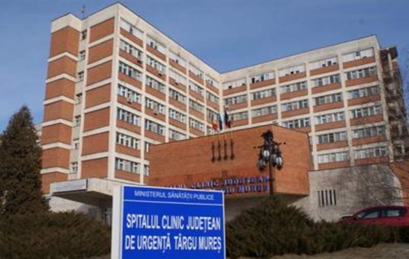 Spitalul de Urgență Târgu Mureș sistează internările cronice, după ce numărul de cazuri de Covid-19 a crescut