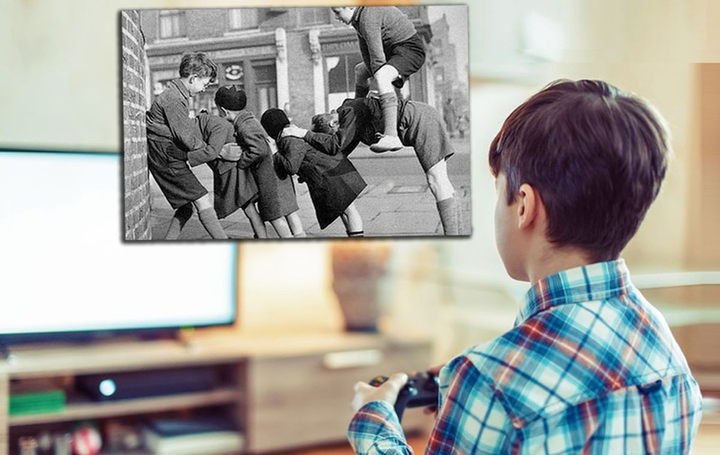 Cum era copilăria în 1970 și cum e copilăria din 2020 -  între stabilitate şi depresie socială