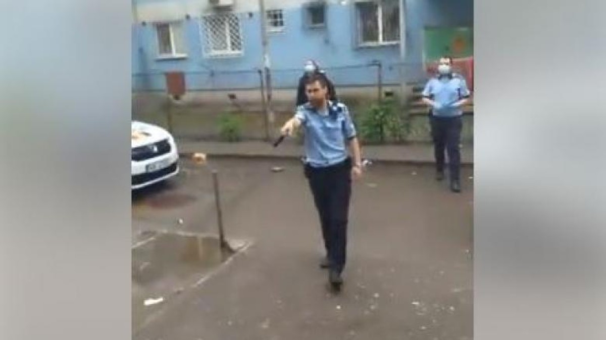 Intervenție cu scântei a Poliției în Ferentari. ”Gata, fraților, ne-au omorât!”