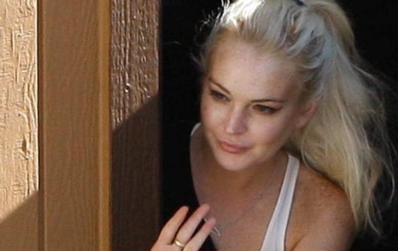 Incredibil! Lindsay Lohan a refuzat aproape 1 milion de dolari ca să petreacă de Revelion în Dubai!