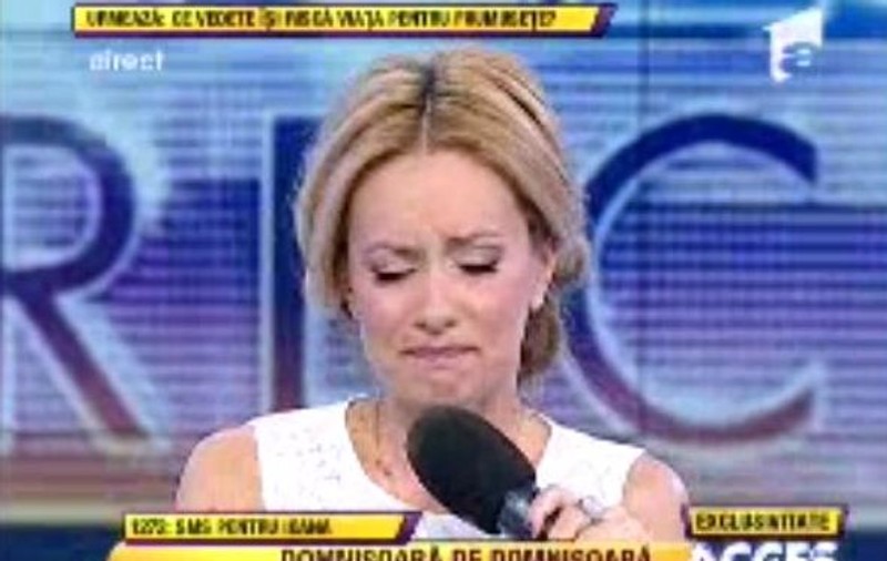 Simona Gherghe, cu lacrimi în ochi la Acces Direct: "Ioana, noi nu am vrut să râdem de tine" | VIDEO