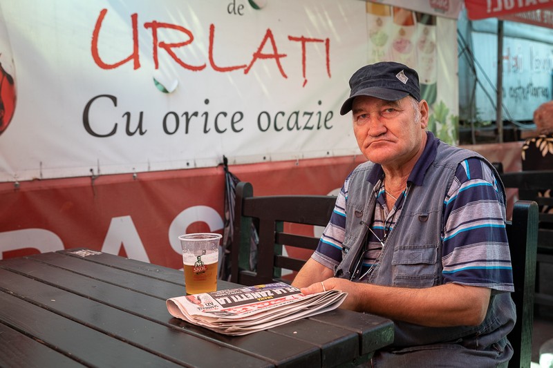 Niculae, 67 de ani, spune că se așteaptă la scumpiri în fiecare zi, nu numai la facturi, "ci și în piață, la alimente, la toate cele"