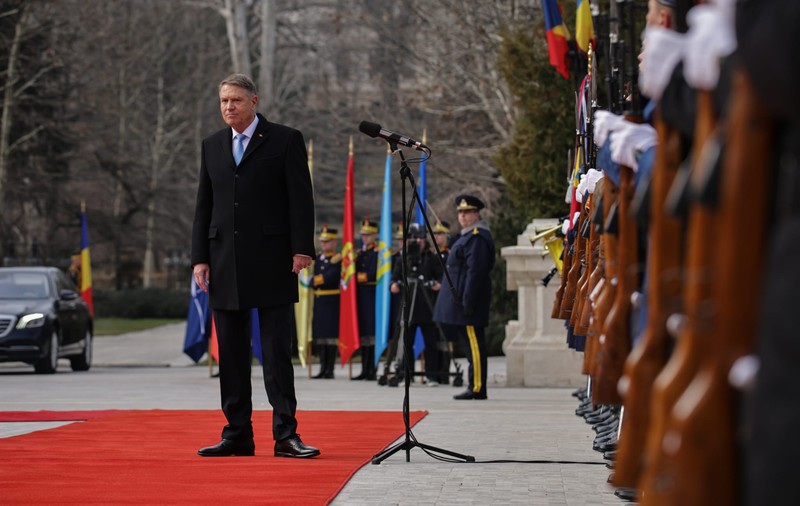 Klaus Iohannis a plecat de la Palatul Cotroceni. Ilie Bolojan e noul președinte interimar al României