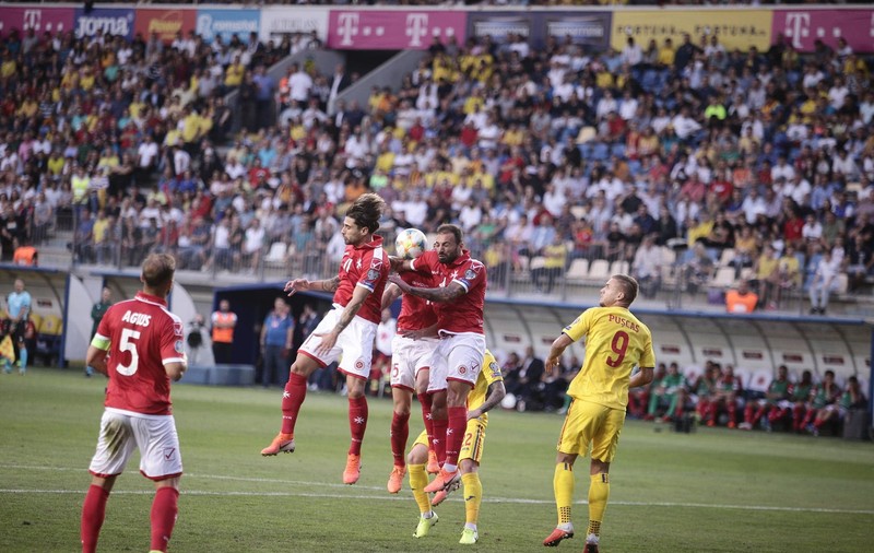 România - Malta 1-0, în preliminariile Euro 2020. Contra, gurița mică! Joc jenant, golul lui Pușcaș ne ține în viață