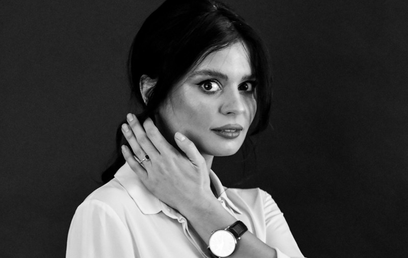 Cântăreața Ana Maria Georgescu își folosește cunoștințele de jurist când semnează contracte: “E ca o măsură de protecție”