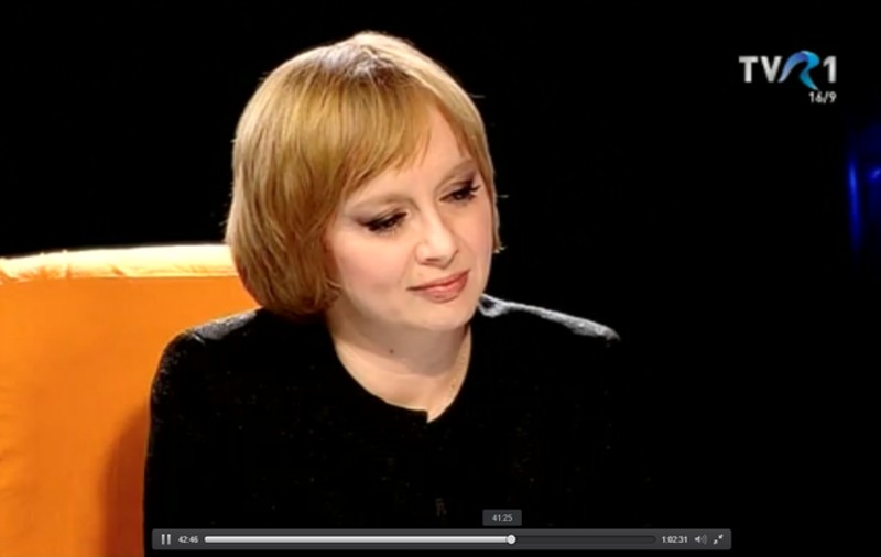 Jurnalista Emilia Şercan a ieșit în lacrimi din platoul emisiunii "Profesioniştii"