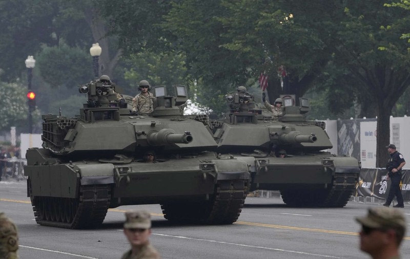 Un soldat american, arestat în timp ce credea că furnizează Rusiei informații despre tancul M1A2 Abrams: „Un mesaj pentru oricine se gândeşte să trădeze SUA”