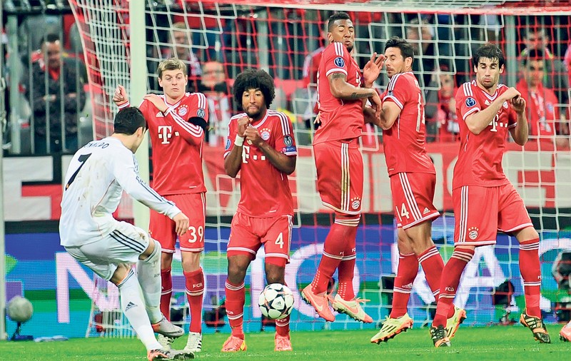 Bayern, kaputt! Bavarezii au suferit o înfrângere fără precedent în cupele europene pe teren propriu