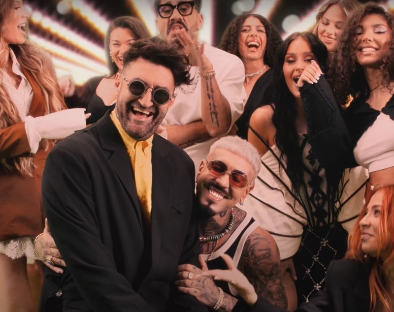 Nicolle Fota e „Miss Univers” în noua melodie lansată de Smiley, Alex Velea și Connect-R. Cum apare iubita lui Cătălin Botezatu alături de artiști