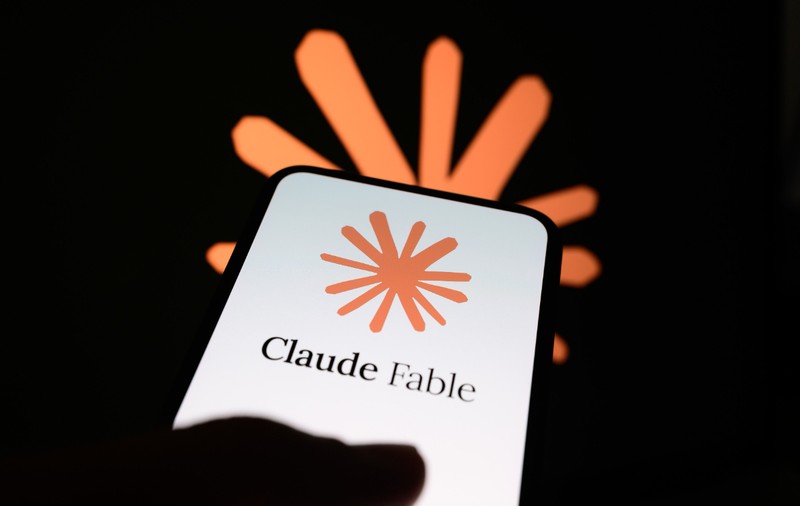 Anthropic suspendă Claude Fable 5 din motive de securitate