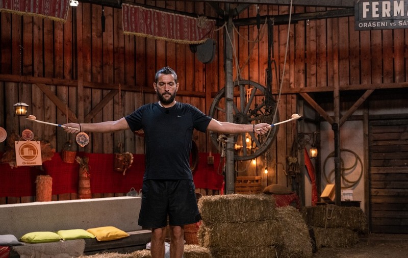 Cezar Ouatu a fost eliminat de la Ferma. Orășeni vs Săteni. “Sunt complet debusolat”