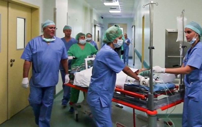 Un copil de doar 9 ani din Satu Mare a rămas fără picior, după un accident la vânătoare
