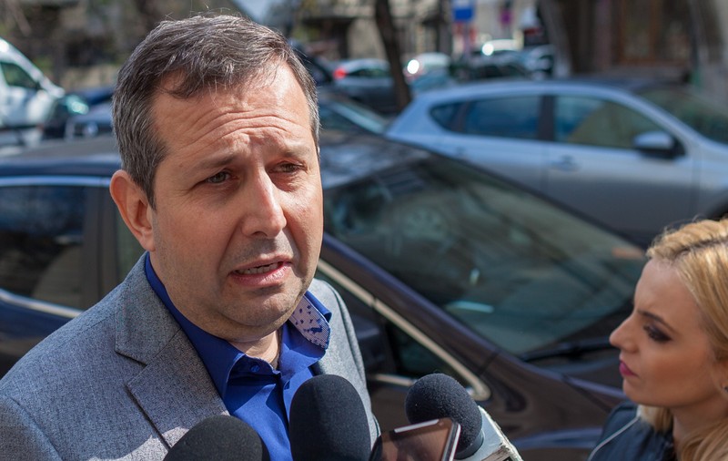 Deputatul condamnat în dosarul ANRP își cere șpaga înapoi. Theodor Nicolescu vrea de la stat 6,2 milioane de lei, considerând confiscarea o „eroare judiciară”