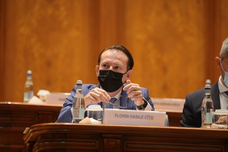 Premierul Florin Cîțu, la prezentarea PNRR în Parlament. Foto: Dumitru Angelescu / Libertatea