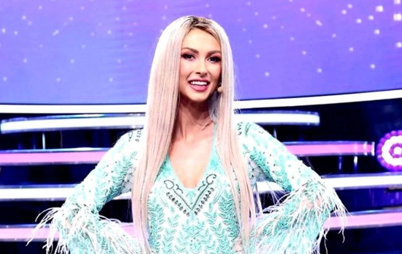 Andreea Bălan și soțul ei, peripeții în Mauritius. Cei doi au ajuns cu fetița la spital