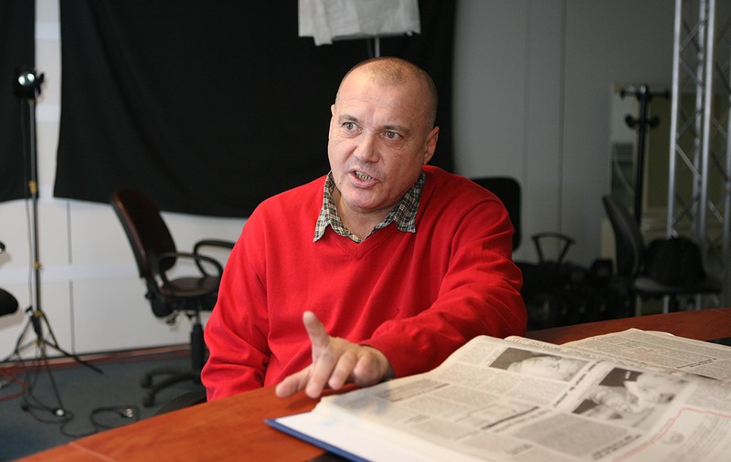 „Toți voiau să fure afișând chipuri inocente”. Amintirile unui om de afaceri despre privatizările din România anilor ’90