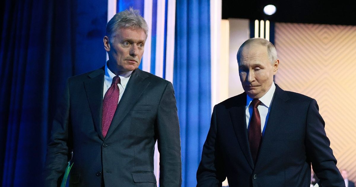 Dmitri Peskov și Vladimir Putin