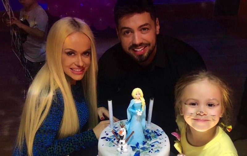 Anda Adam a renunțat la verighetă. Artista declara recent că își mai dorește un copil