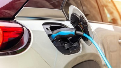 eliminare-motoare-termice-risca-afectare-grav-industria-auto-ceo-bmw