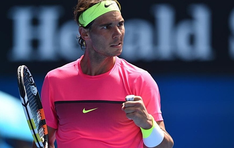 Rafael Nadal și-a schimbat șortul în fața fanelor din Rio! / VIDEO