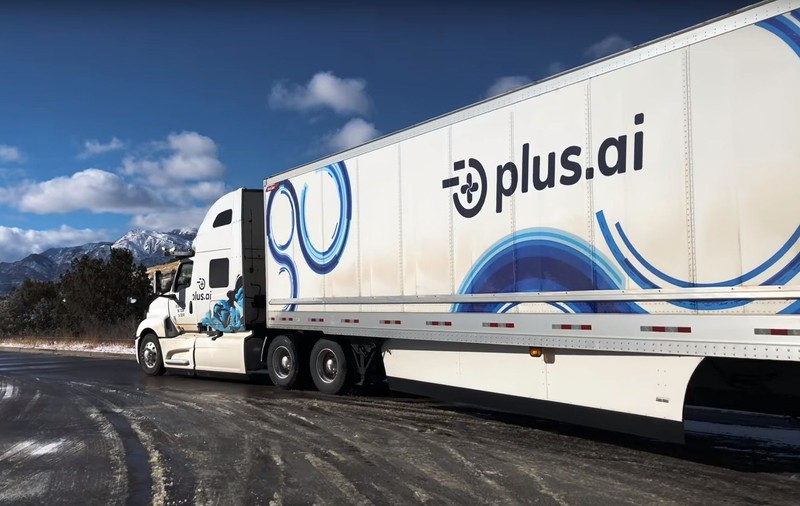 Un camion autonom a făcut prima livrare integrală care a traversat Statele Unite. Vești proaste pentru șoferi