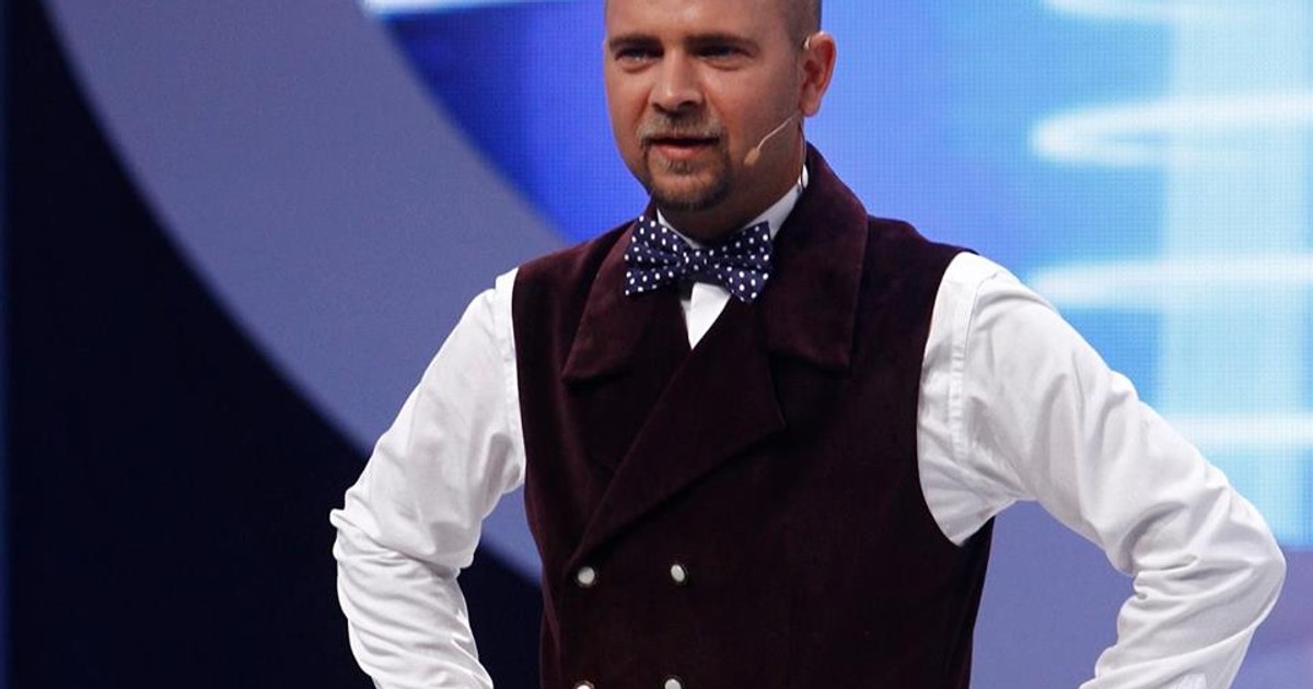 ”Uriașii” Bitman, Brenciu și Negru, amenințați de minionul Seleși. Buturuga mică va răsturna carul mare?