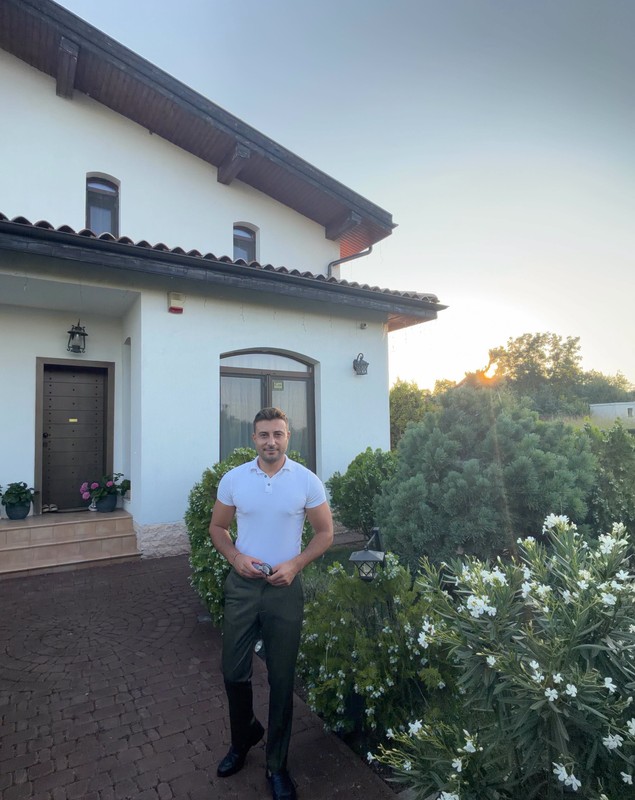 Valentin Sanfira a vrut să își vândă casa după divorțul de Codruța Filip