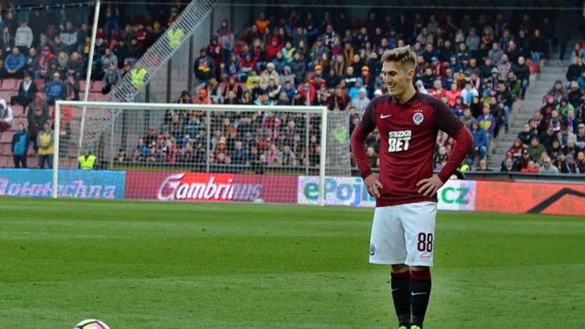 Vătăjelu a dat două pase de gol la Sparta Praga