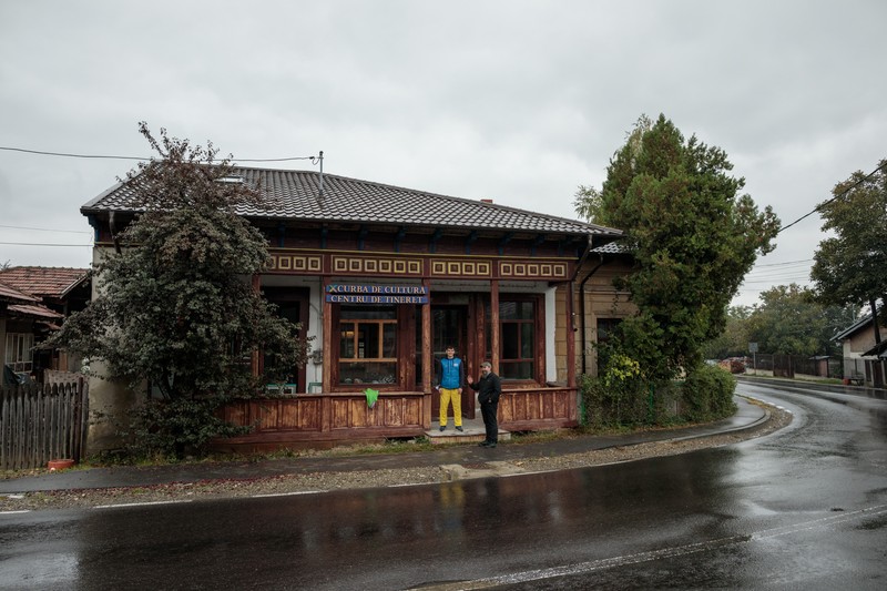 Centrul de tineret din Izvoarele