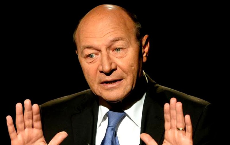Traian Băsescu vrea desecretizarea tuturor planurilor de cooperare DNA - SRI