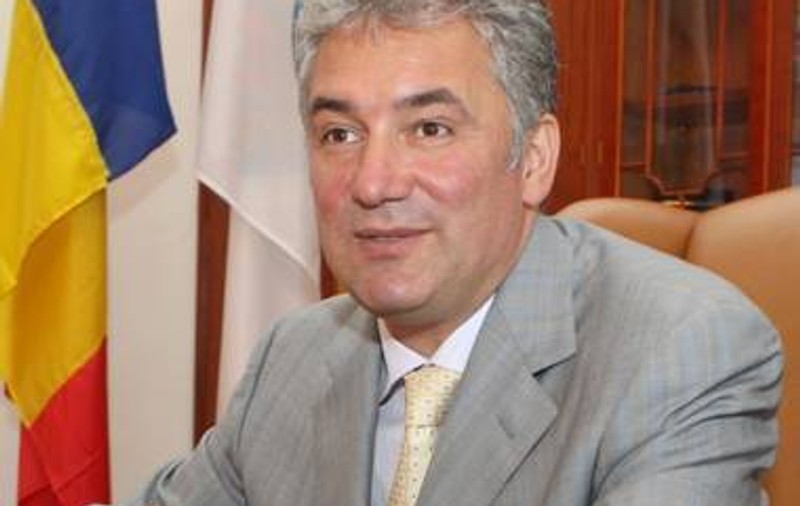 ADRIEAN VIDEANU A FOST REŢINUT! Udrea are doar interdicție de a părăsi Capitala!