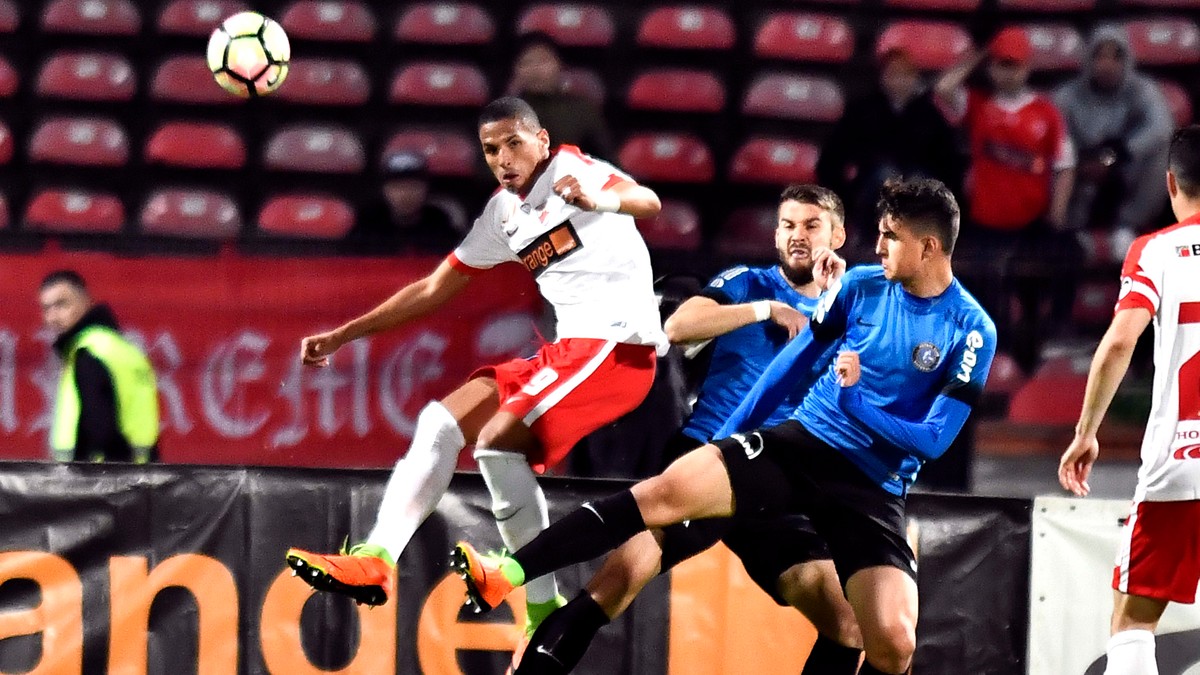 ANALIZĂ LIGA 1. Cine ajunge în play-off: cinci pentru trei locuri. Favorita la titlu se conturează în februarie