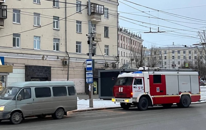 Incendiu la o stație de metrou din Ekaterinburg. Sute de persoane au fost evacuate
