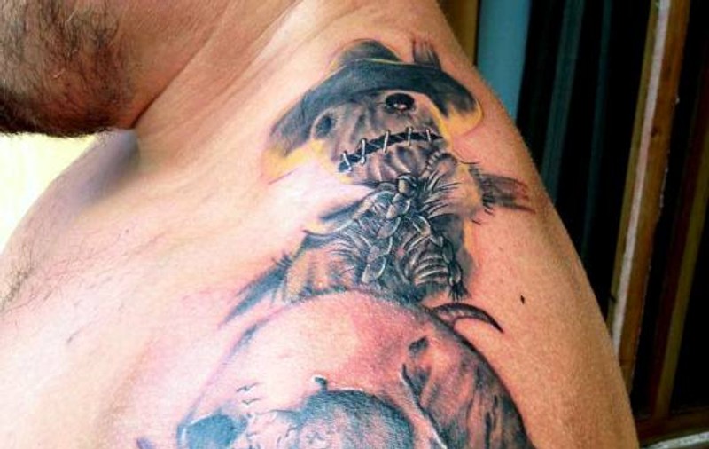 Cel mai tatuat om din lume vine în România