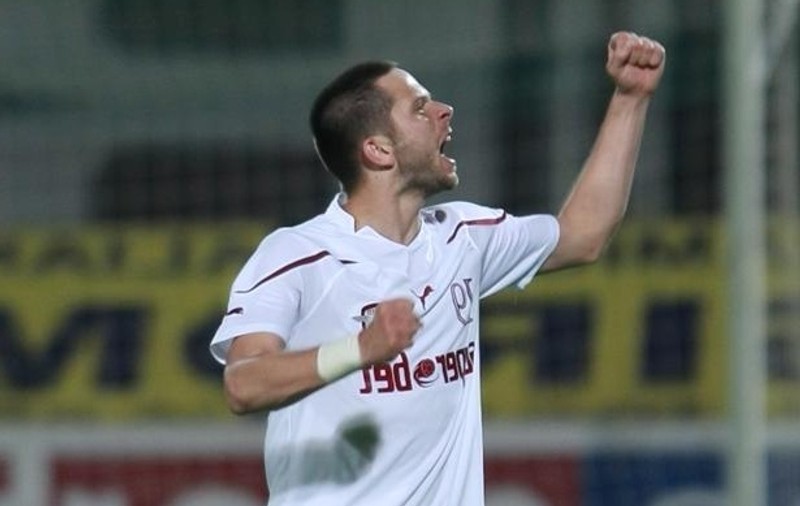 Veste tragică pentru rapidistul Bozovic. A aflat că i-a murit mama chiar înaintea meciului!